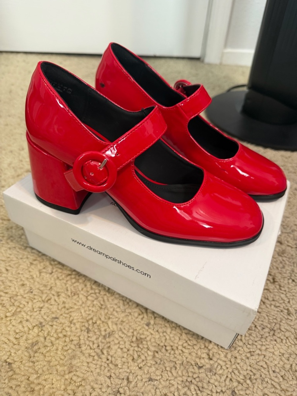 Dream Pairs Women's Mary Jane Pumps Size 5 Red